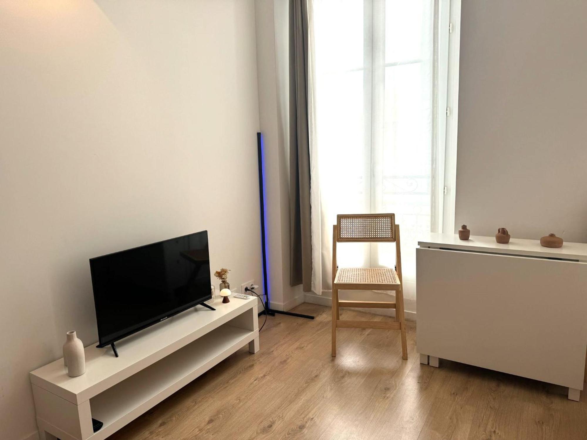 Studio Hypercentre 402 Apartment Nice Bagian luar foto